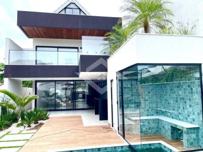 Casa, 4 quartos, 320 m² - Foto 1