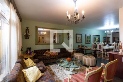Casa, 4 quartos, 220 m² - Foto 1