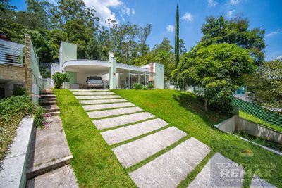 Casa, 3 quartos, 237 m² - Foto 1