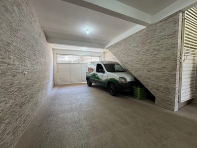 Casa, 7 quartos, 135 m² - Foto 3