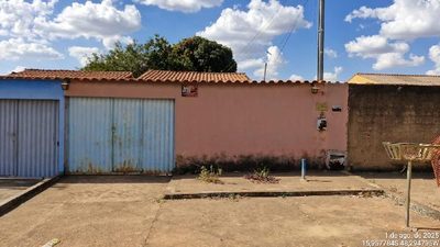 Casa, 2 quartos, 225 m² - Foto 1