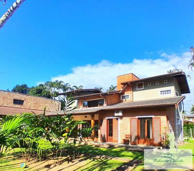 Casa, 5 quartos, 215 m² - Foto 2