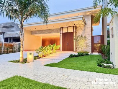 Casa, 1 quarto, 243 m² - Foto 1