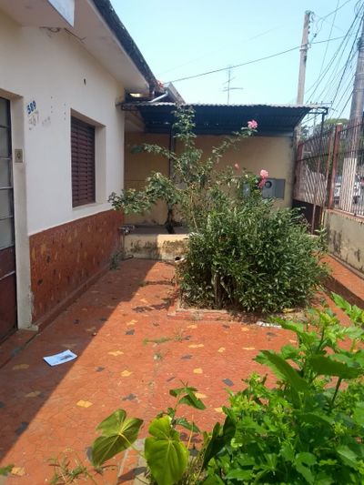 Casa, 4 quartos, 205 m² - Foto 1