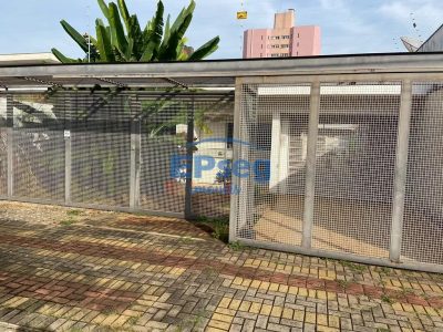 Casa, 3 quartos, 320 m² - Foto 1