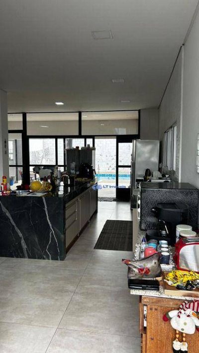 Sobrado, 3 quartos, 247 m² - Foto 4