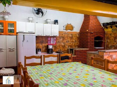 Sobrado, 3 quartos, 199 m² - Foto 1
