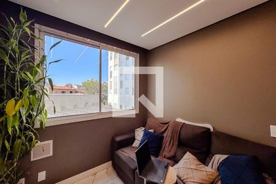 Apartamento, 2 quartos, 34 m² - Foto 2