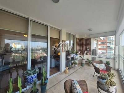 Apartamento, 3 quartos, 146 m² - Foto 2