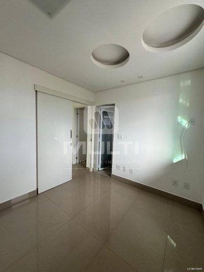 Cobertura, 3 quartos, 207 m² - Foto 4