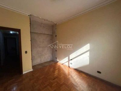 Apartamento, 4 quartos, 202 m² - Foto 1