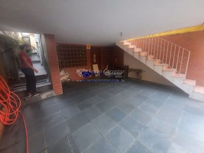 Sobrado, 2 quartos, 369 m² - Foto 4