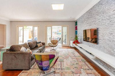 Casa, 4 quartos, 247 m² - Foto 1
