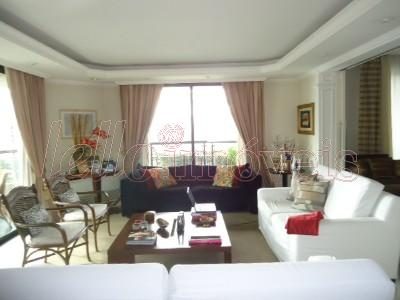 Apartamento, 3 quartos, 230 m² - Foto 2