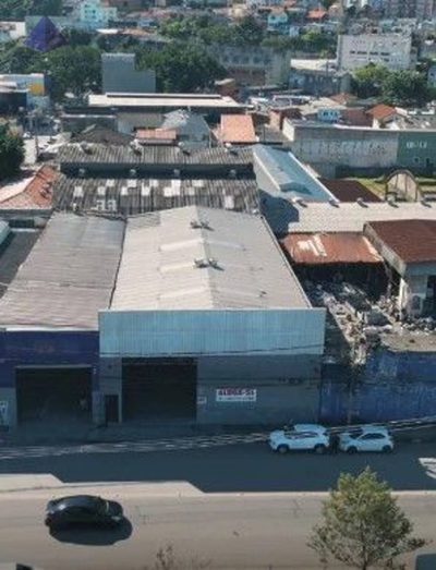 Depósito-Galpão, 800 m² - Foto 1