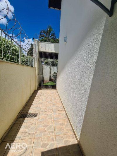 Casa, 4 quartos, 234 m² - Foto 5