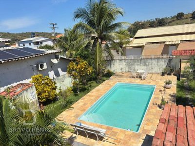 Casa, 3 quartos, 171 m² - Foto 1