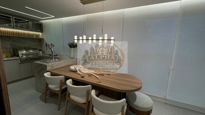 Apartamento, 3 quartos, 130 m² - Foto 2