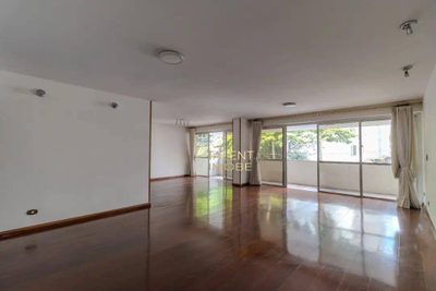 Apartamento, 3 quartos, 241 m² - Foto 1