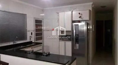 Casa, 3 quartos, 90 m² - Foto 1