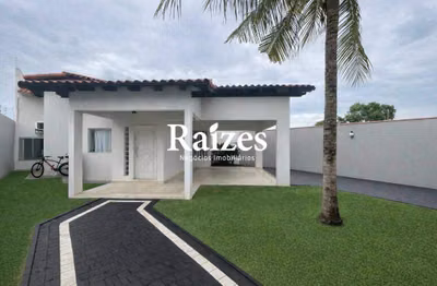 Casa, 3 quartos, 227 m² - Foto 1