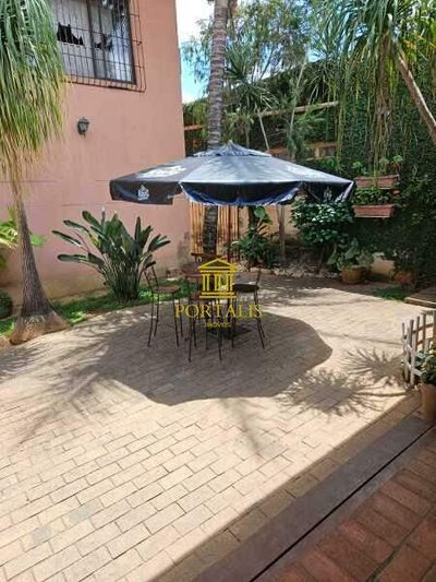 Casa, 4 quartos, 360 m² - Foto 1