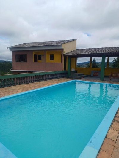 Chácara, 4 quartos, 2880 m² - Foto 1