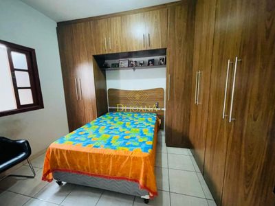 Casa, 4 quartos, 274 m² - Foto 2