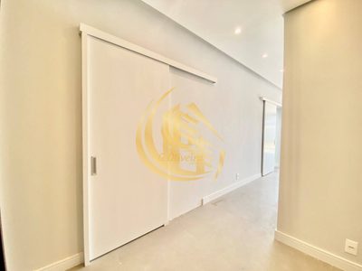 Sobrado, 3 quartos, 267 m² - Foto 2