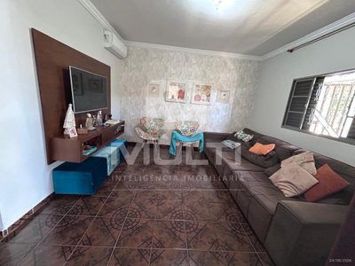 Casa, 3 quartos, 170 m² - Foto 1