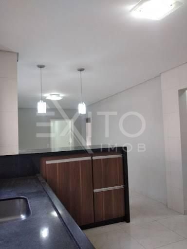 Casa, 3 quartos, 184 m² - Foto 2