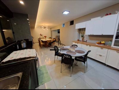 Casa, 3 quartos, 220 m² - Foto 3