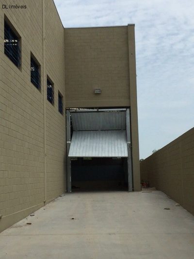 Depósito-Galpão, 1447 m² - Foto 1