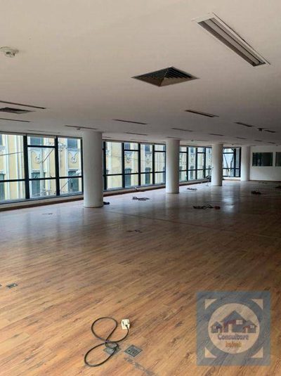 Sala-Conjunto, 300 m² - Foto 1