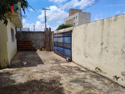 Casa, 1 quarto, 210 m² - Foto 1