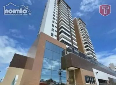 Casa, 6 quartos, 136 m² - Foto 1