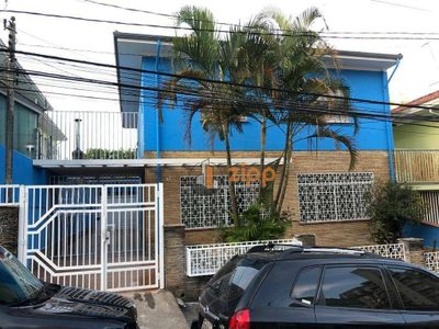 Sobrado, 3 quartos, 214 m² - Foto 1