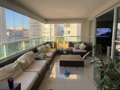 Apartamento, 3 quartos, 237 m² - Foto 1