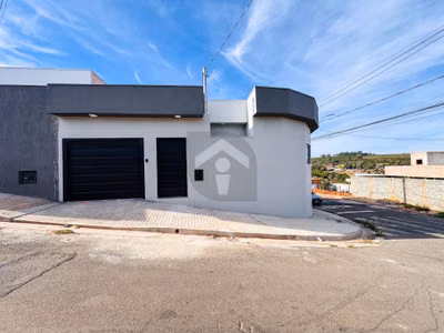 Casa, 4 quartos, 223 m² - Foto 1