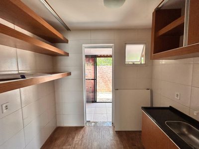 Casa, 2 quartos, 48 m² - Foto 4