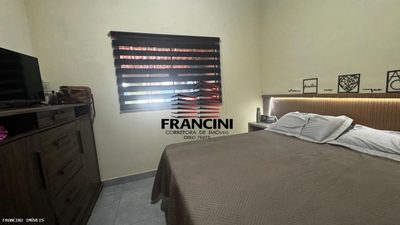 Chácara, 2 quartos, 275 m² - Foto 2