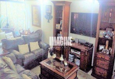 Sobrado, 3 quartos, 440 m² - Foto 1