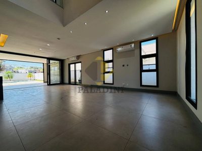 Casa, 4 quartos, 292 m² - Foto 4