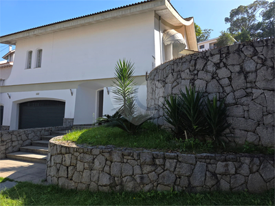 Sobrado, 3 quartos, 319 m² - Foto 1
