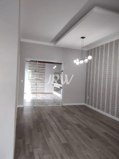 Casa, 3 quartos, 166 m² - Foto 1