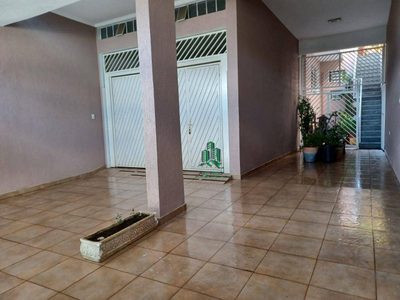 Casa, 3 quartos, 302 m² - Foto 3