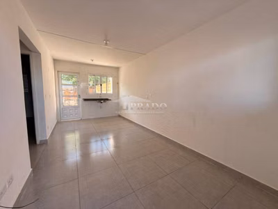 Casa, 2 quartos, 53 m² - Foto 2