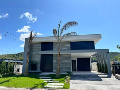Casa, 3 quartos, 174 m² - Foto 1