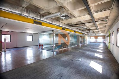 Prédio Inteiro, 2700 m² - Foto 1