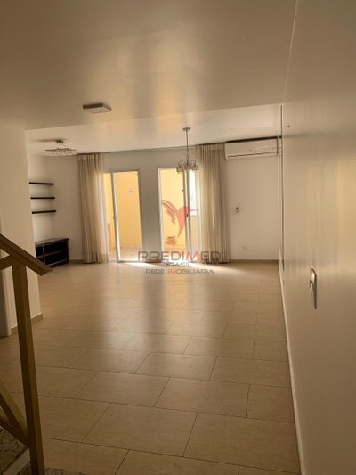 Casa, 4 quartos, 200 m² - Foto 1